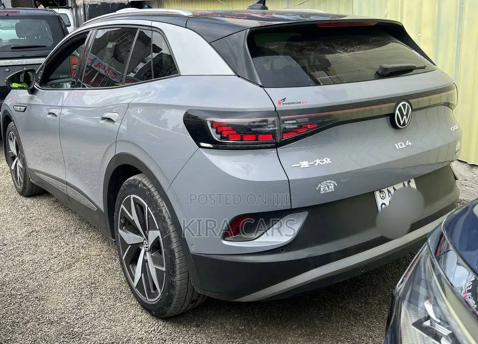 Volkswagen ID.4 2023 Gray
