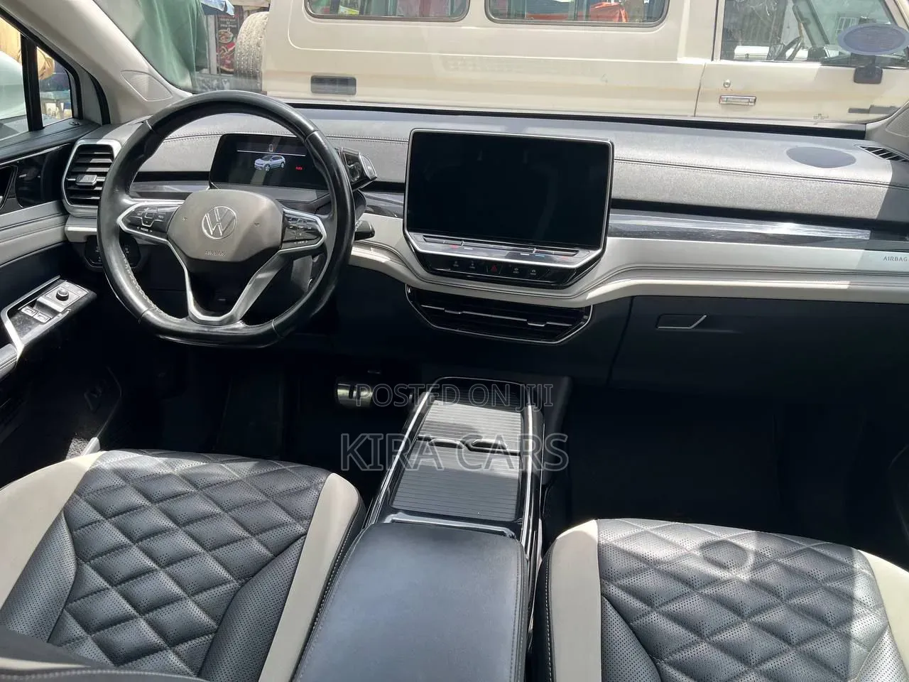 Volkswagen ID.6 2023 White
