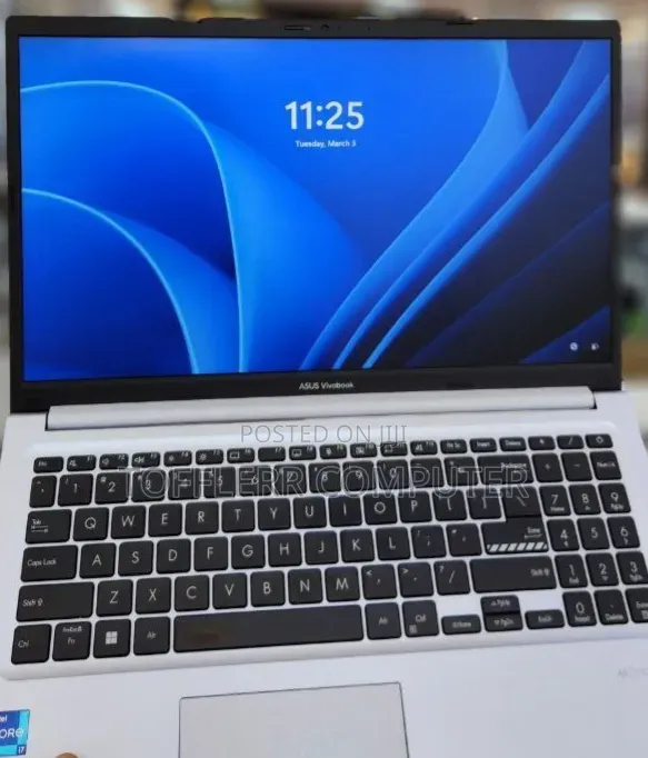 New Laptop Asus VivoBook 15 X505BA 16GB Intel Core i7 SSD 512GB