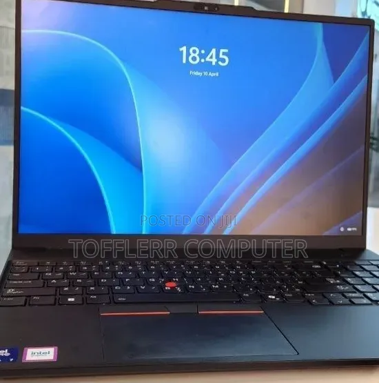 New Laptop Lenovo ThinkPad X1 Carbon 16GB Intel Core Ultra 7 SSD 512GB
