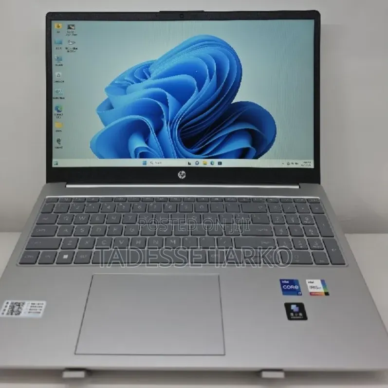 New Laptop HP Stream Notebook 16GB Intel Core i7 SSD 512GB