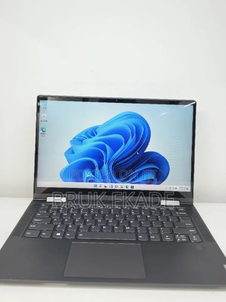 New Laptop Lenovo ThinkPad X390 Yoga 16GB Intel Core i5 SSD 512GB