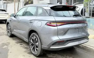New BYD Seal DM-i 2025 Silver