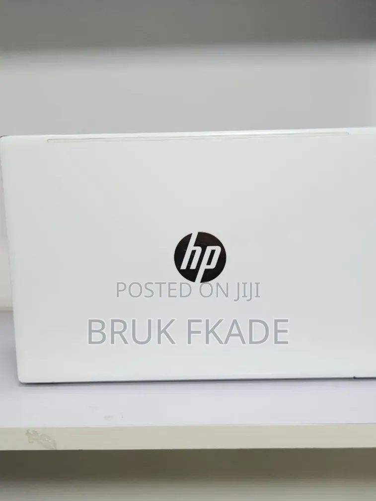New Laptop HP Pavilion 13 16GB Intel Core i5 SSD 512GB