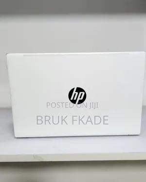 New Laptop HP Pavilion 13 16GB Intel Core i5 SSD 512GB