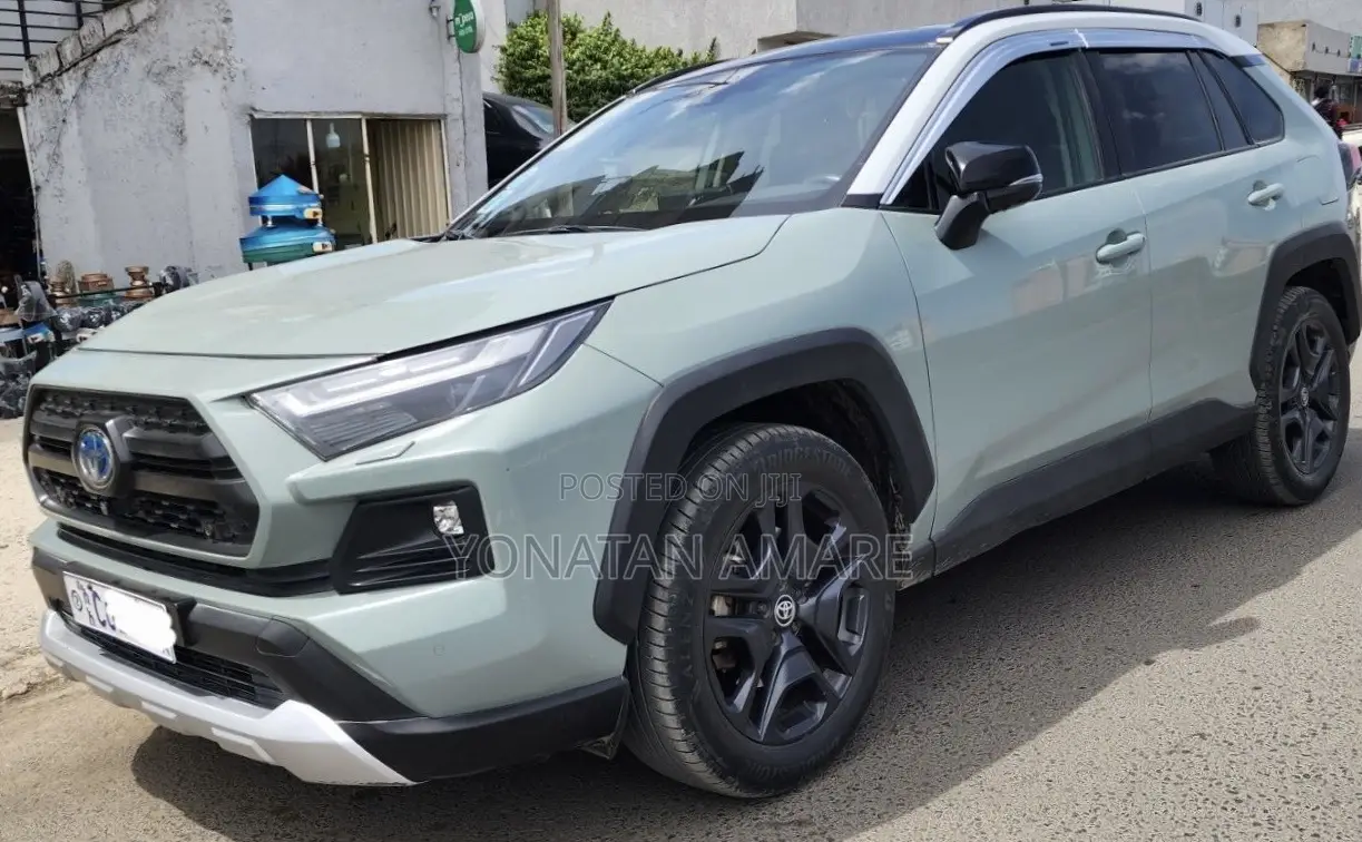 Toyota RAV4 2023