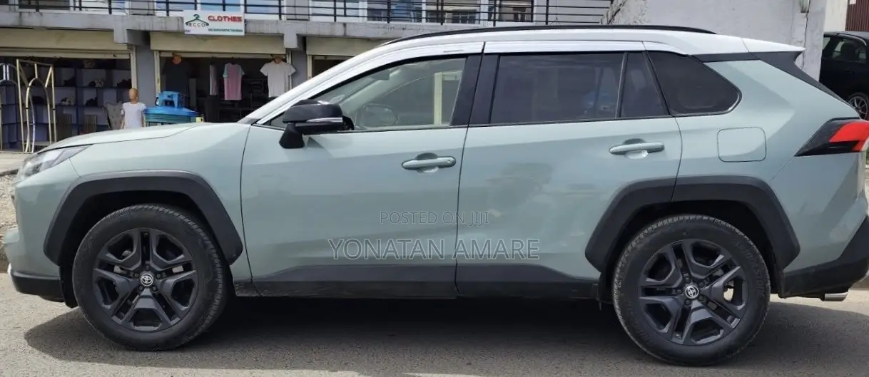 Toyota RAV4 2023