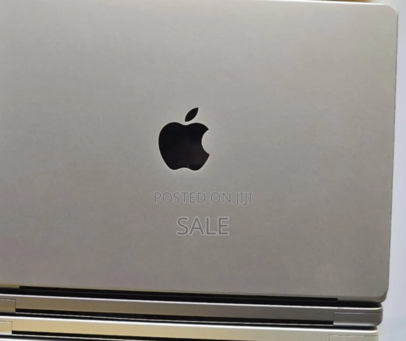 New Laptop Apple MacBook Pro M1 16GB Apple M1 Pro SSD 512GB