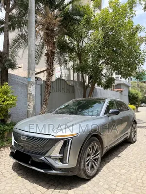 Cadillac Lyriq 2022 Beige