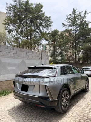 Cadillac Lyriq 2022 Beige