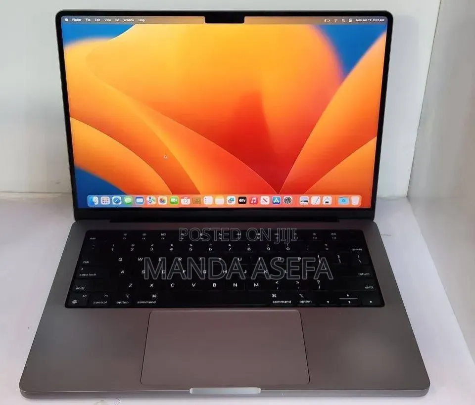 New Laptop Apple MacBook Pro M1 16GB Apple M1 Pro SSD 512GB