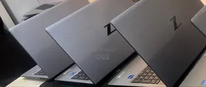 New Laptop HP ZBook Studio G8 16GB Intel Core i7 SSD 512GB