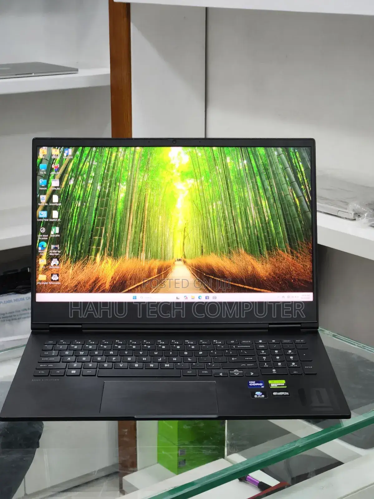New Laptop HP Omen 16 16GB Intel Core i9 SSD 1T