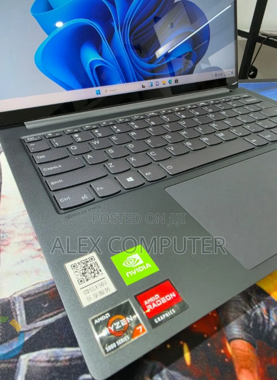 New Laptop Lenovo 16GB AMD Ryzen 7 SSD 512GB