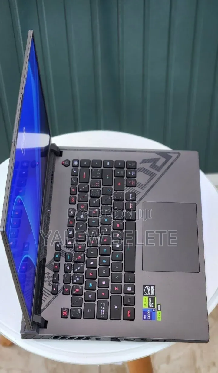 New Laptop Asus ROG Strix G16 G614 16GB Intel Core i7 SSD 1T