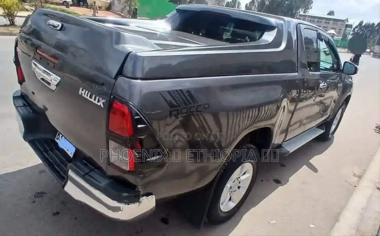 Toyota Hilux 2017 Gray