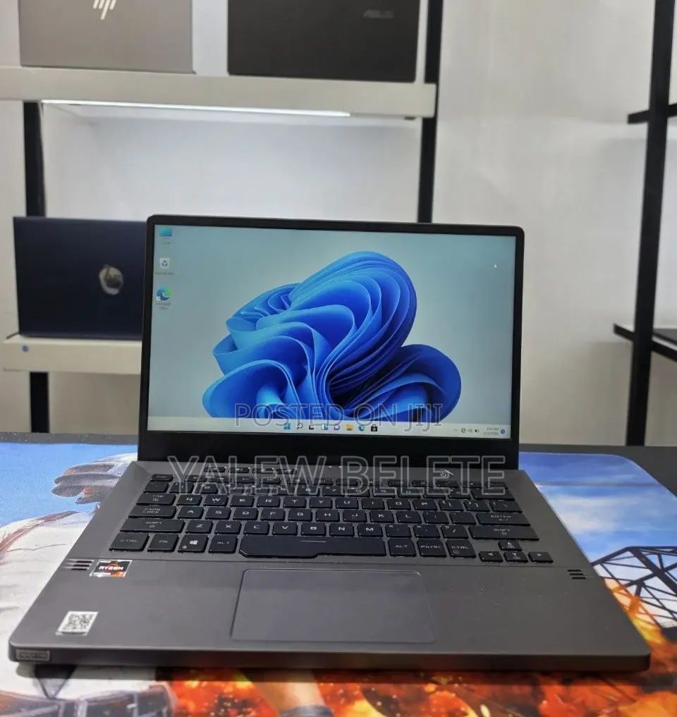 New Laptop Asus ROG Zephyrus G15 16GB AMD Ryzen 7 SSD 512GB