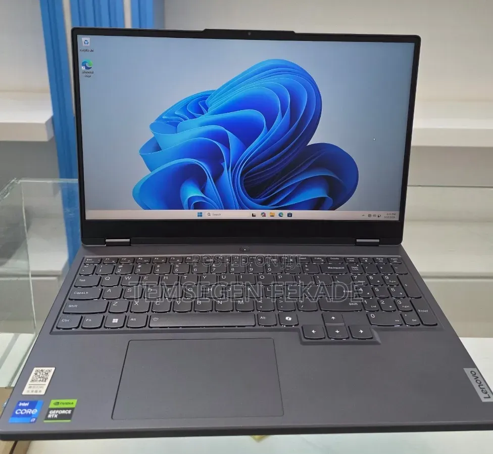 New Laptop Lenovo Legion 5 24GB Intel Core i7 SSD 1T