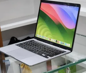 New Laptop Apple MacBook Pro 2020 8GB Intel Core i5 SSD 512GB
