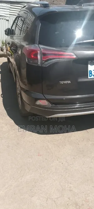 Toyota RAV4 2017 Black