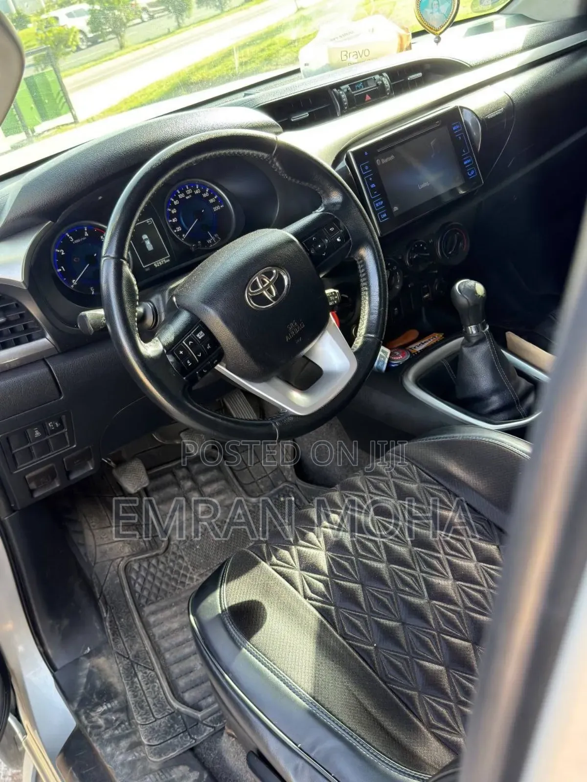 Toyota Hilux 2017 Silver
