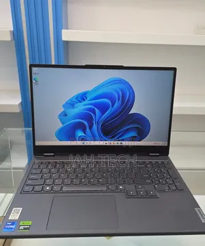 New Laptop Lenovo Legion 5 24GB Intel Core i7 SSD 1T