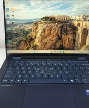 New Laptop HP OmniBook 5 Flip 16GB Intel Core Ultra 5 SSD 512GB