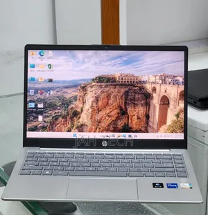 New Laptop HP Stream Notebook 16GB Intel Core i5 SSD 512GB