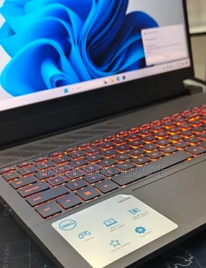 New Laptop Dell G15 5535 16GB Intel Core i7 SSD 512GB
