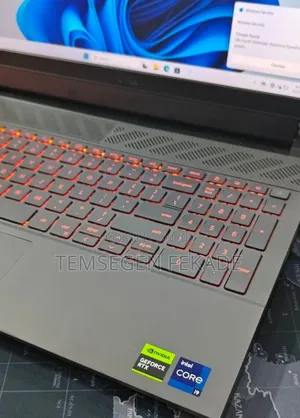New Laptop Dell G15 5535 16GB Intel Core i7 SSD 512GB