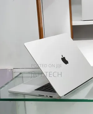 New Laptop Apple MacBook Pro M1 16GB Apple M1 Pro SSD 512GB