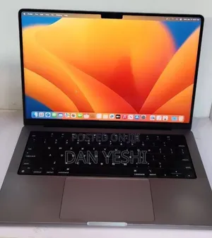 New Laptop Apple MacBook 16GB Apple M1 Pro SSD 512GB