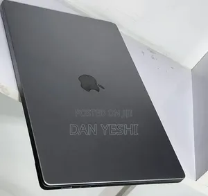 New Laptop Apple MacBook 16GB Apple M1 Pro SSD 512GB