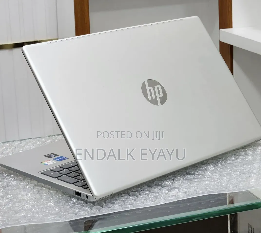 New Laptop HP Stream Notebook 16GB Intel Core i5 SSD 1T