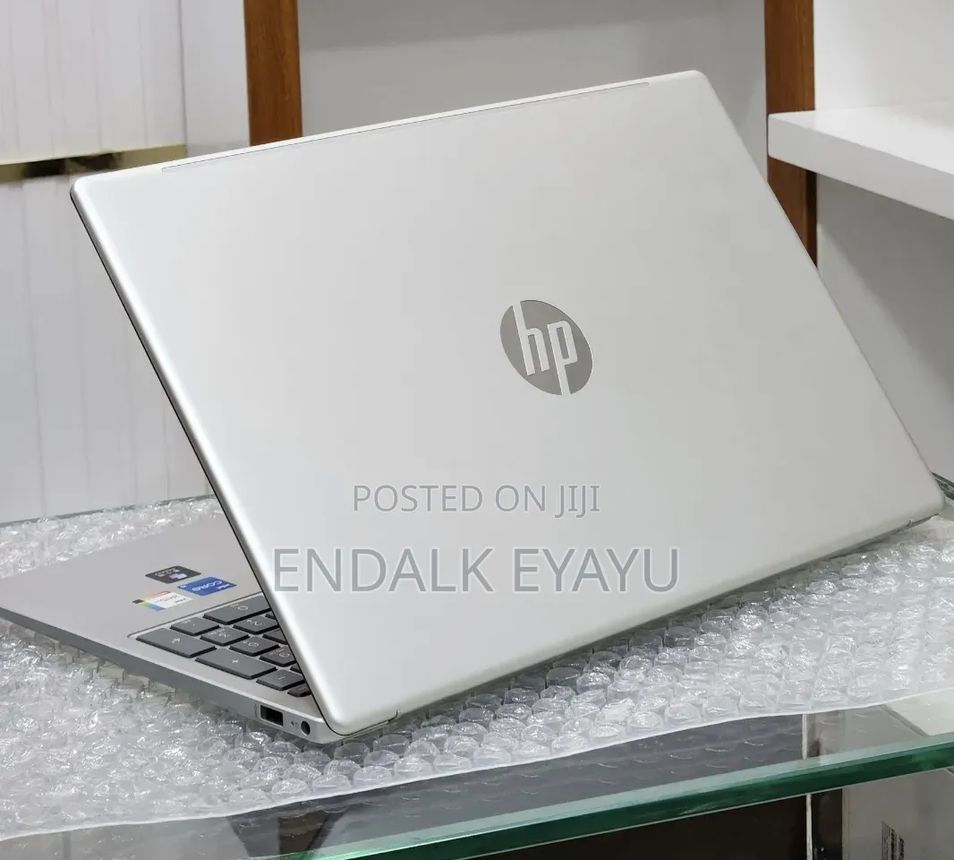 New Laptop HP Stream Notebook 16GB Intel Core i5 SSD 1T