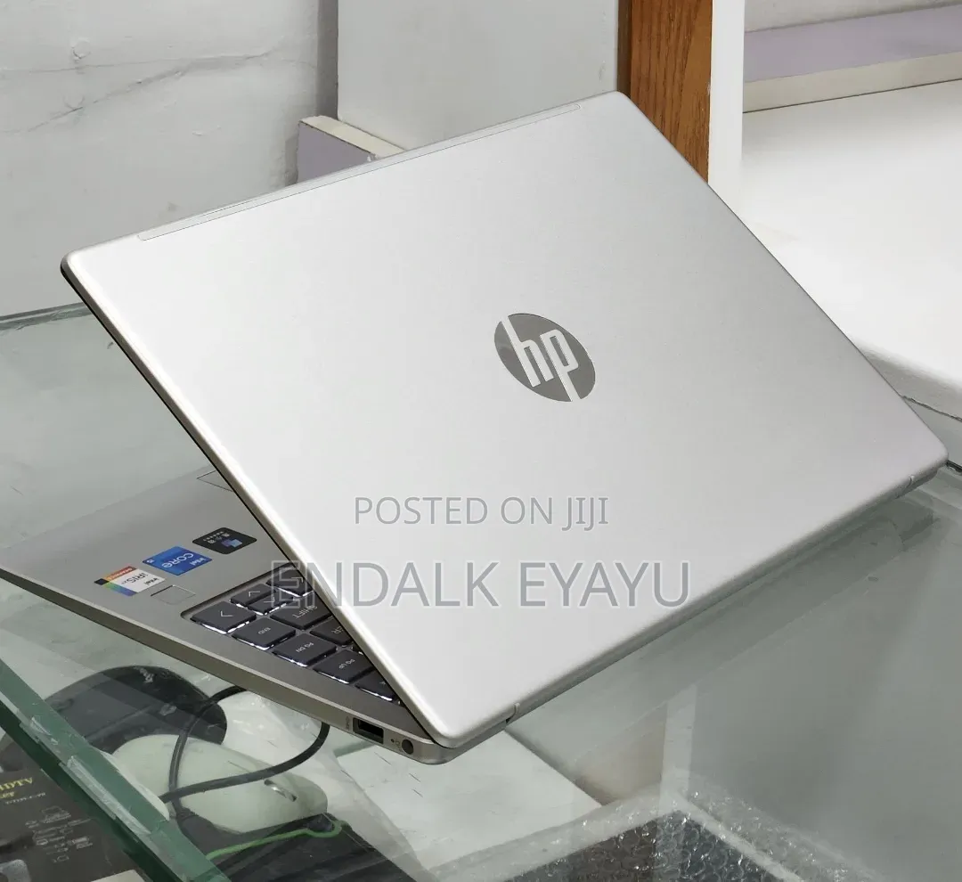New Laptop HP Stream Notebook 16GB Intel Core i5 SSD 512GB