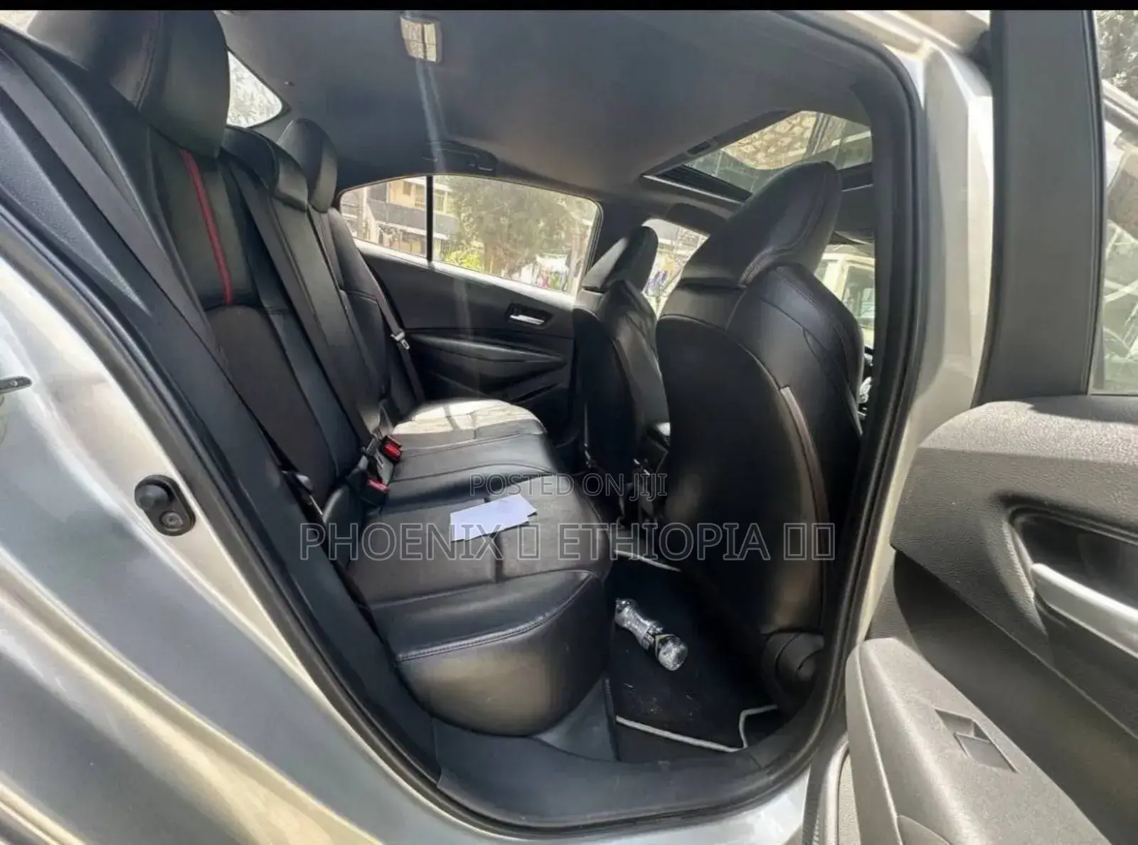 Toyota Corolla 2022 Silver