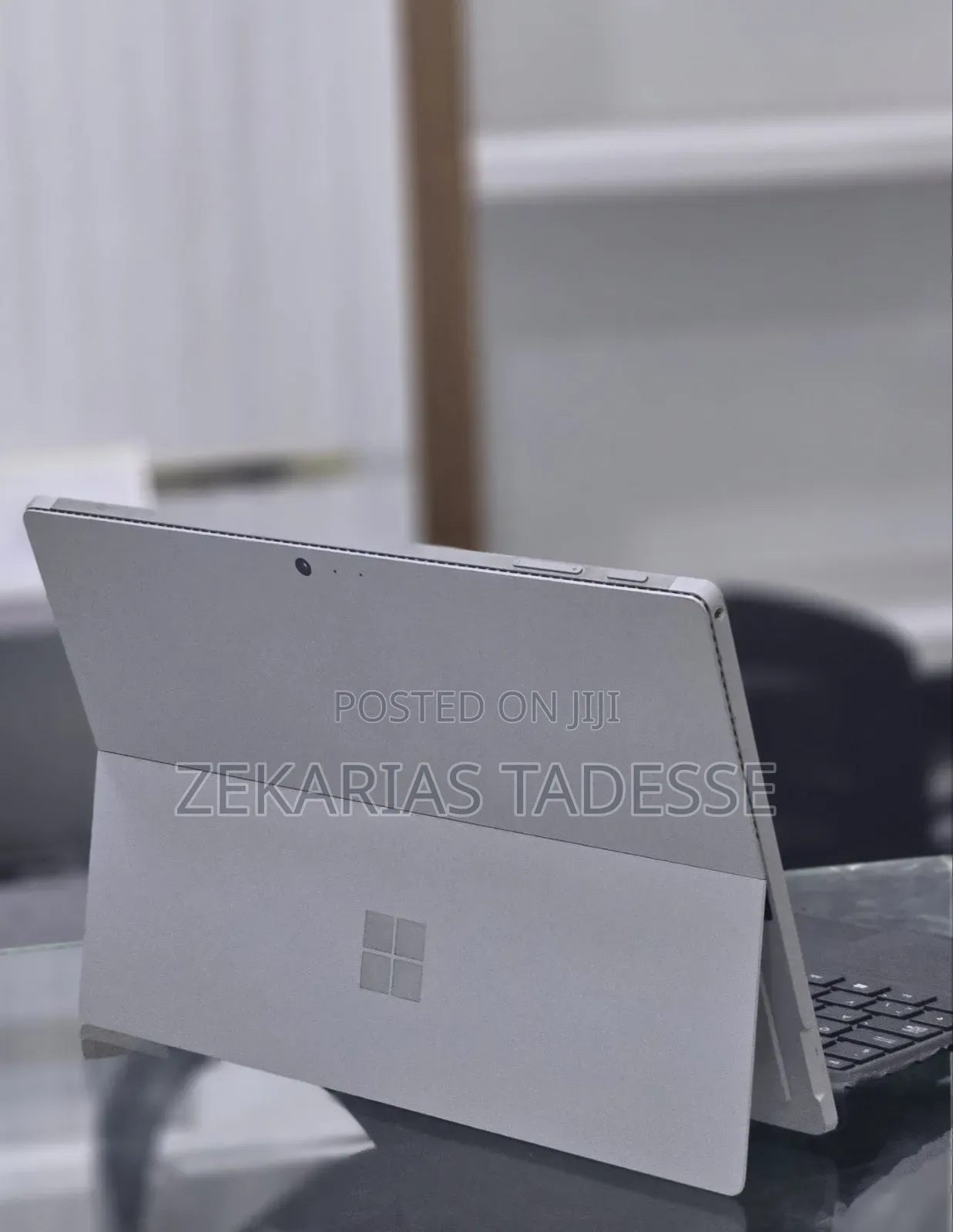 New Laptop Microsoft Surface Pro 4 8GB Intel Core i5 SSD 256GB