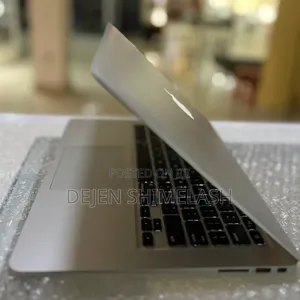 New Laptop Apple MacBook 2014 4GB Intel Core i5 SSD 512GB