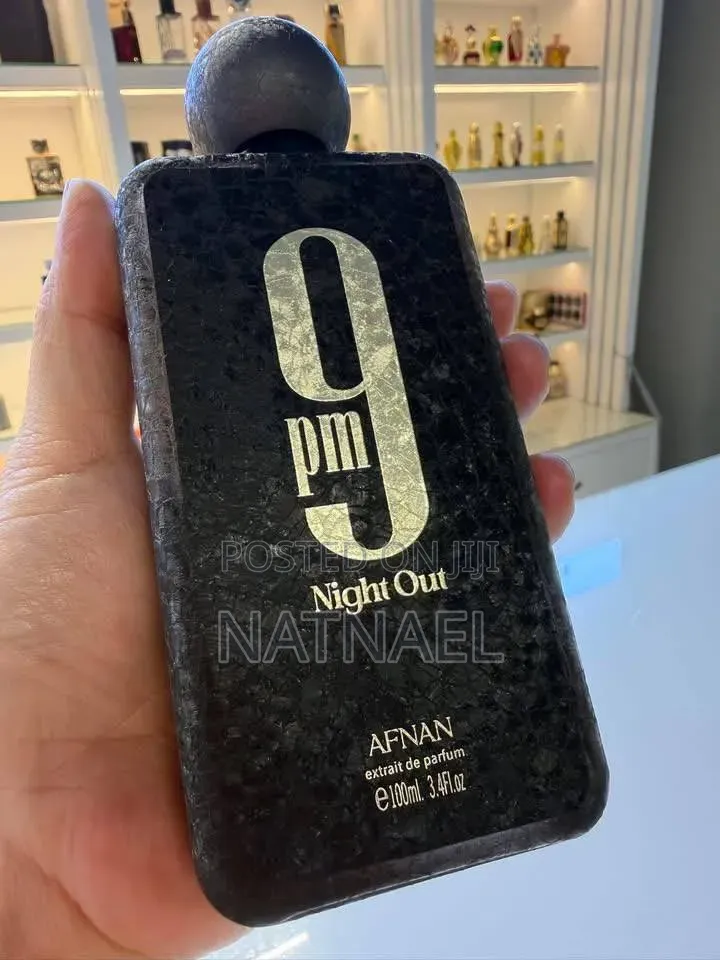 9 Pm (Night Out) በ Afnan