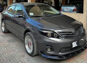 Toyota Corolla 2012 Gray
