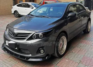Toyota Corolla 2012 Gray