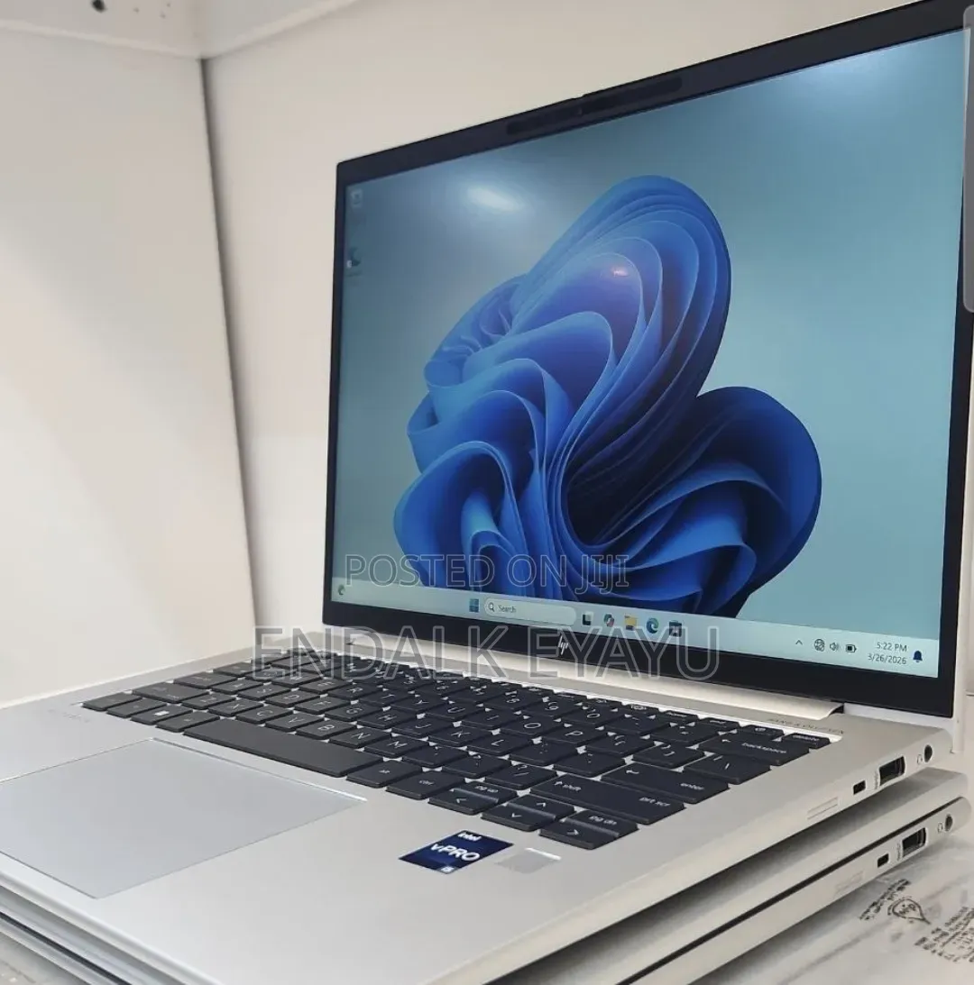 New Laptop HP EliteBook 840 G9 16GB Intel Core i5 SSD 512GB