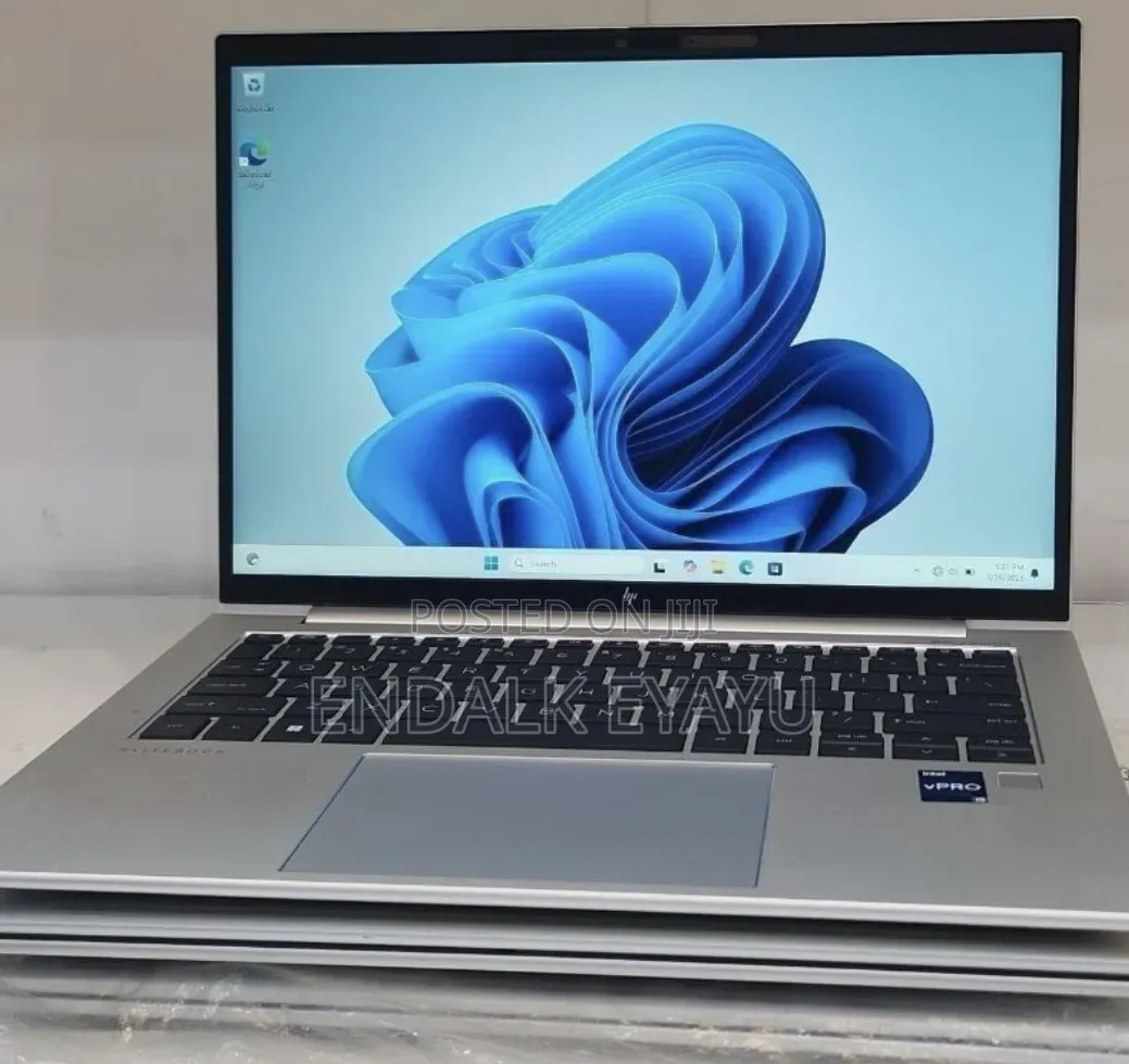 New Laptop HP EliteBook 840 G9 16GB Intel Core i5 SSD 512GB