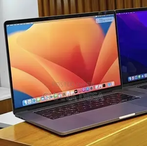 New Laptop Apple MacBook Pro 2019 16GB Intel Core i7 SSD 512GB