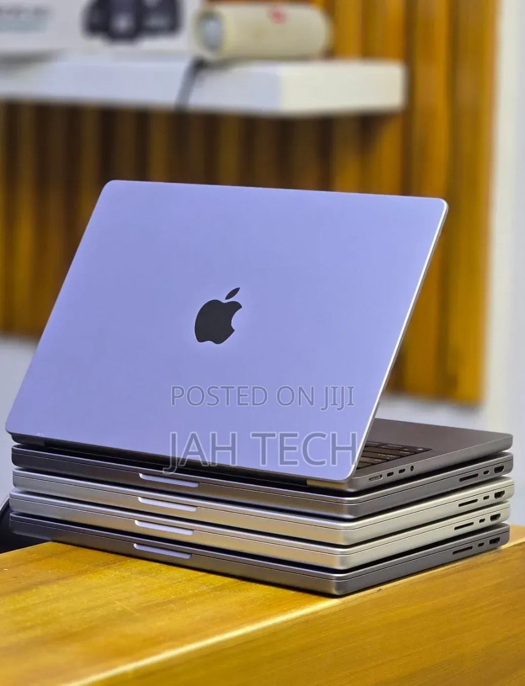 New Laptop Apple MacBook Pro M1 16GB Apple M1 Pro SSD 512GB