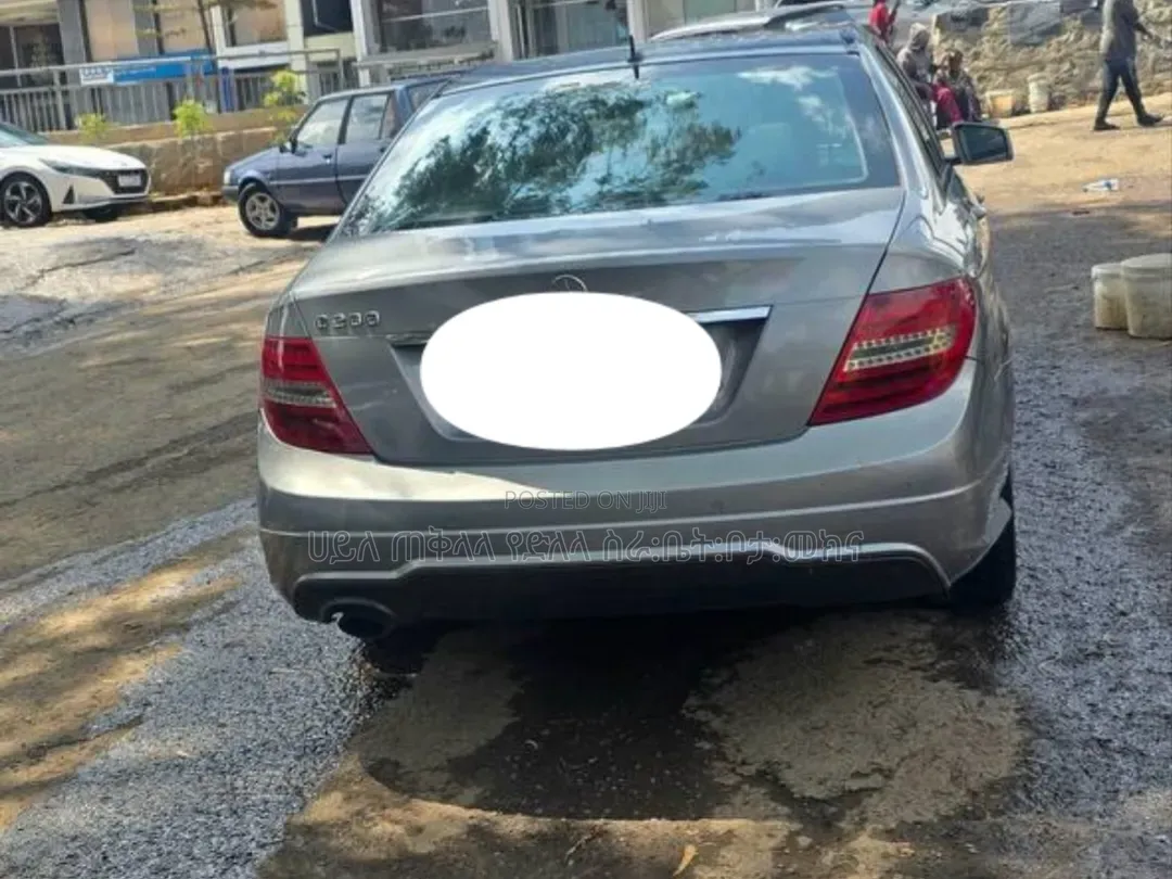 Mercedes-Benz C200 2013 Silver