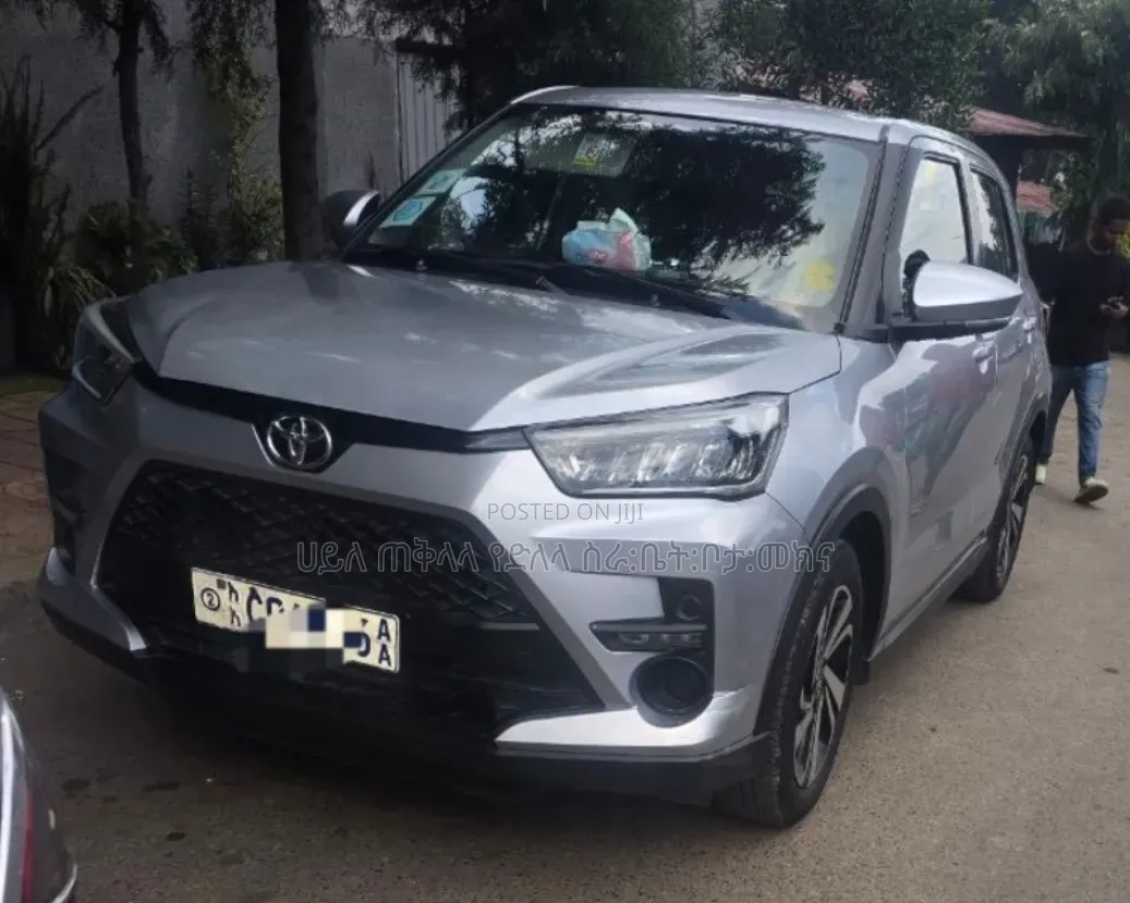 Toyota Raize 2022 Off white