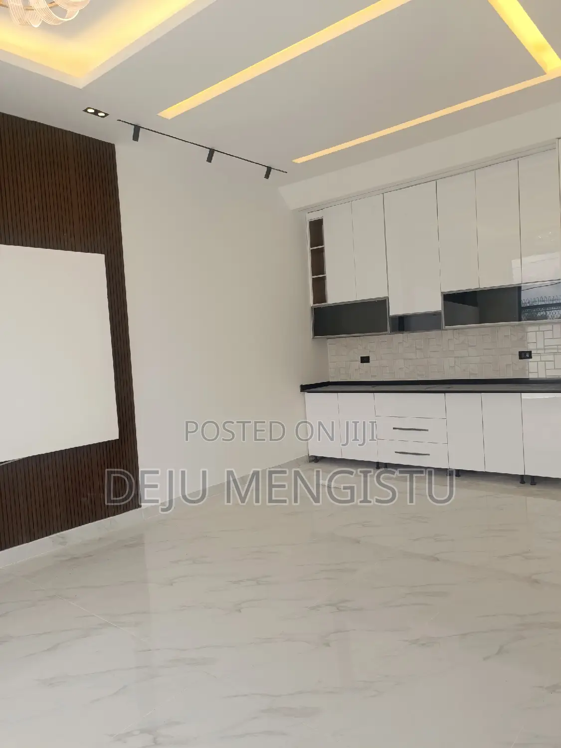 Furnished 5bdrm Villa in አያት, Bole for sale
