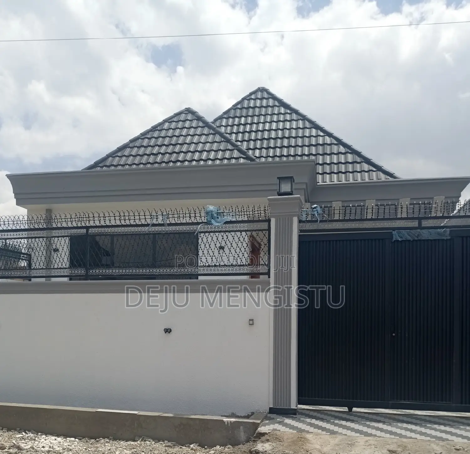Furnished 5bdrm Villa in አያት, Bole for sale